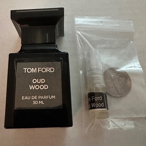 Copy #2 - 2mL Cologne Sample of Men’s Fragrances (Your Choice Below) - Picture 16 of 16